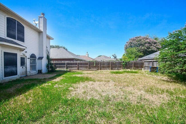 Building Photo - 5214 Mountain Forest Dr