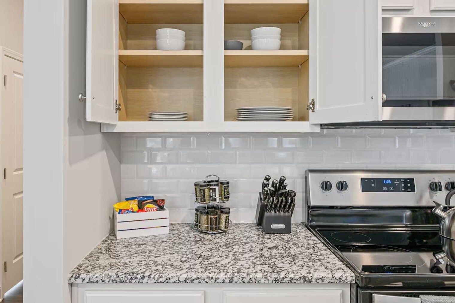 Building Photo - 2059 Pinnacle Walk