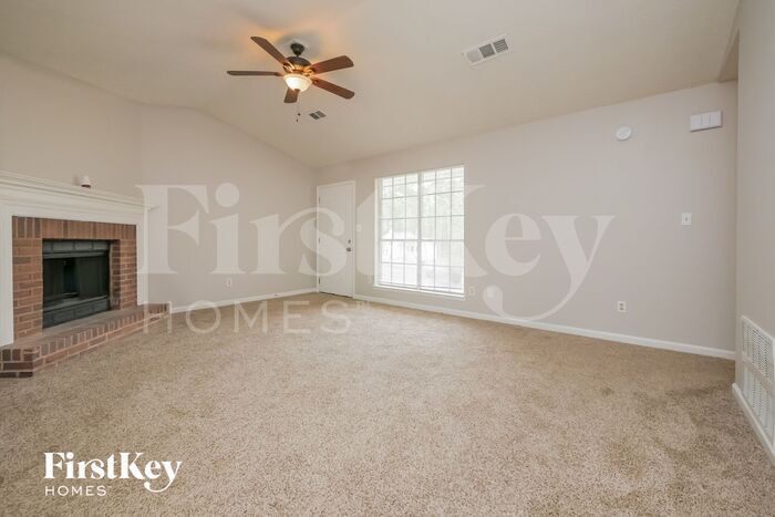 Building Photo - 1785 Hearthstone Way