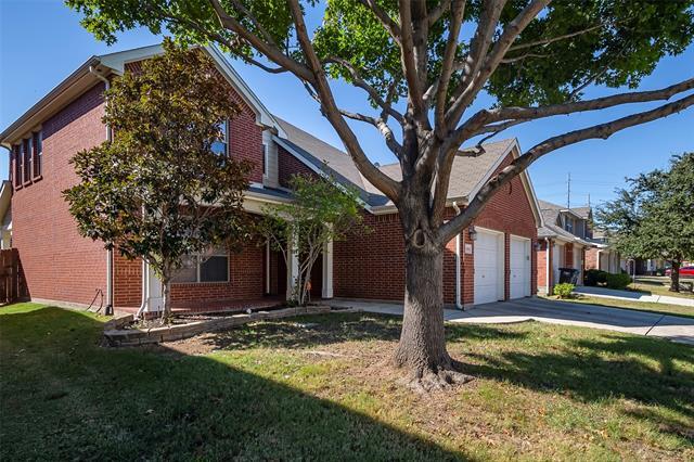 Building Photo - 15521 Landing Creek Ln