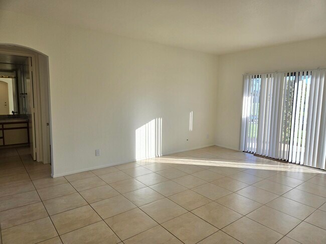 Building Photo - 28768 Taos Ct