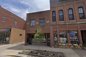 Building Photo - 112 E Center St