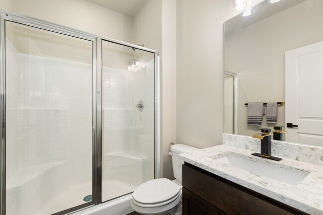 Building Photo - 9834-9811 11th Ave SW