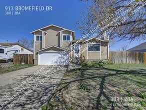 Building Photo - 913 Bromefield Dr