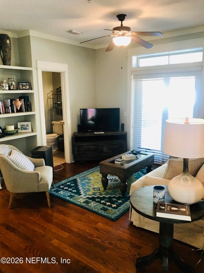 Building Photo - 359 Ahern St