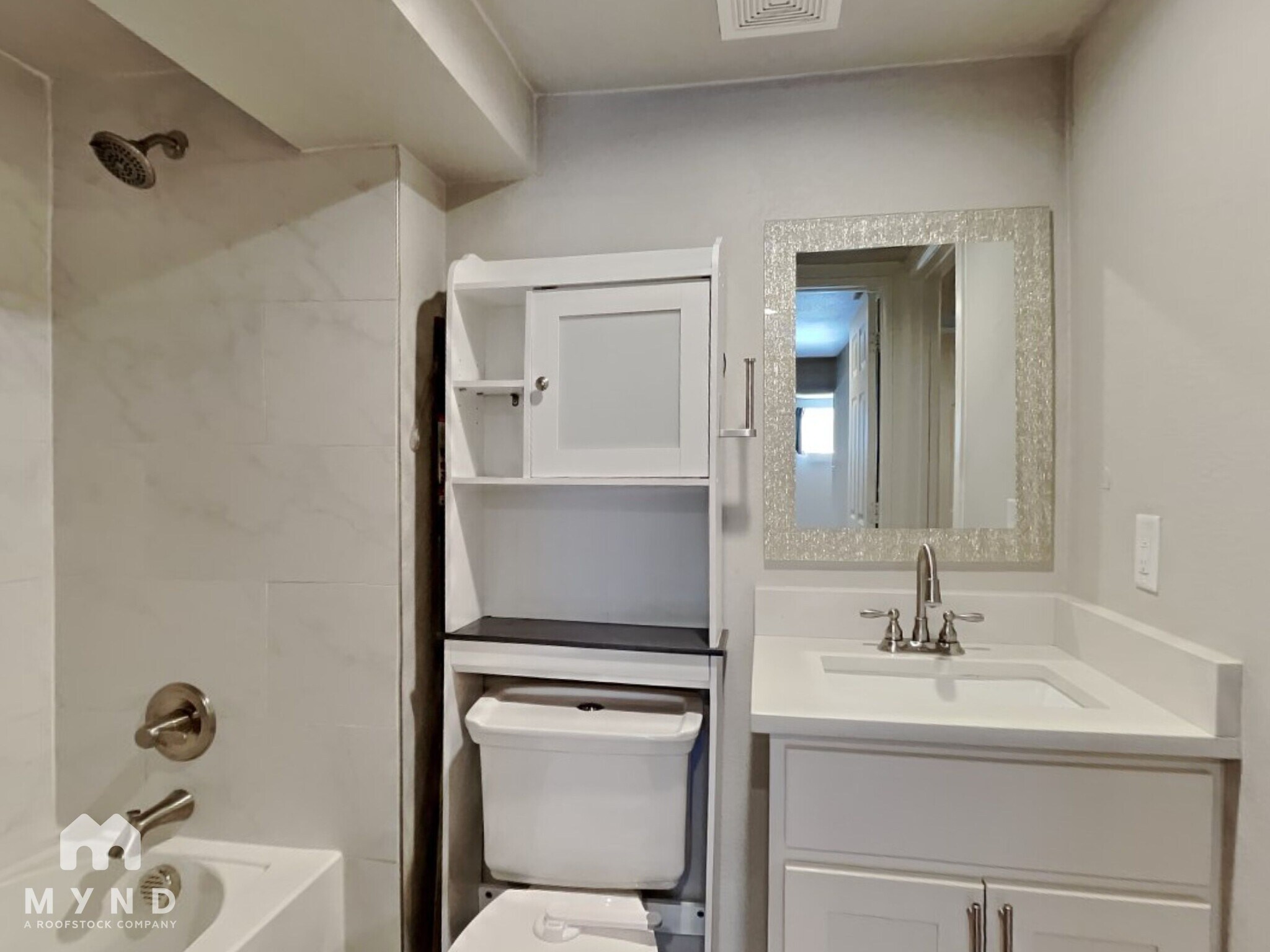 Building Photo - 2915 Sheridan Boulevard