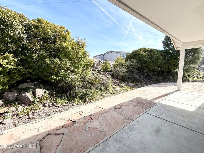 Building Photo - 352 Prescott Dr