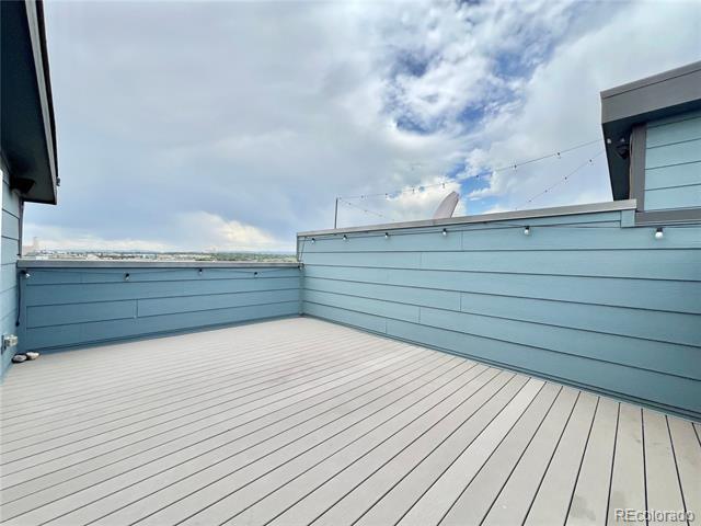 Building Photo - 1565 W 67th Ave