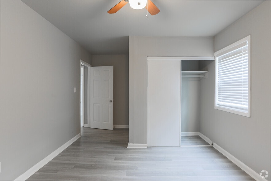 3BR, 1.5BA - Cove at Ridgewood