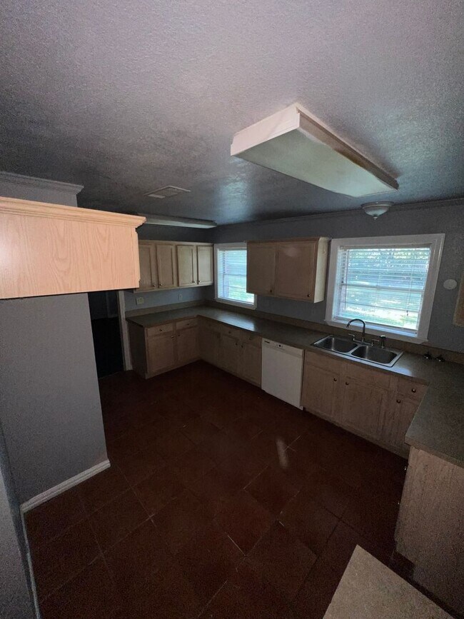 Building Photo - 4517 Bullen St