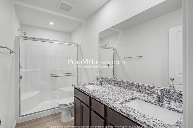 Building Photo - Modern Three Bedroom in Gresham's Newest Community!