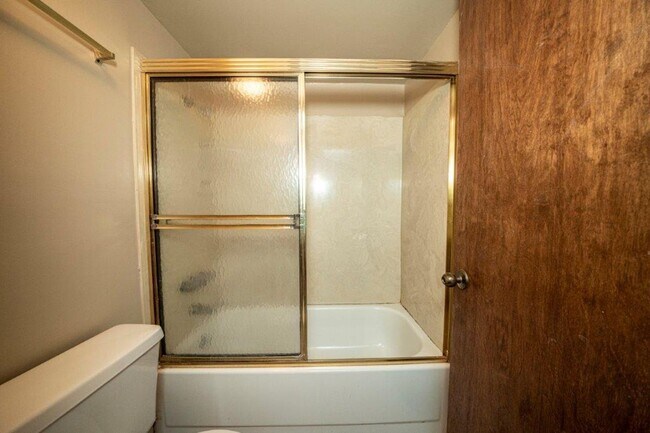 Primary Photo - Deerfield Condominiums