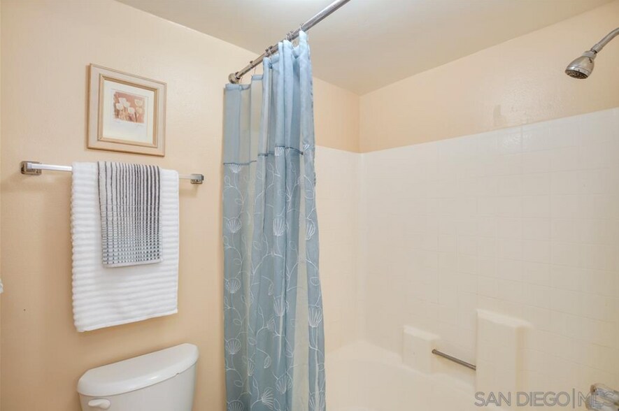 Building Photo - 12253 Carmel Vista Rd