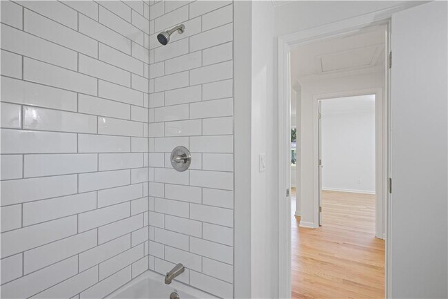 Building Photo - 1967 Sumter St NW