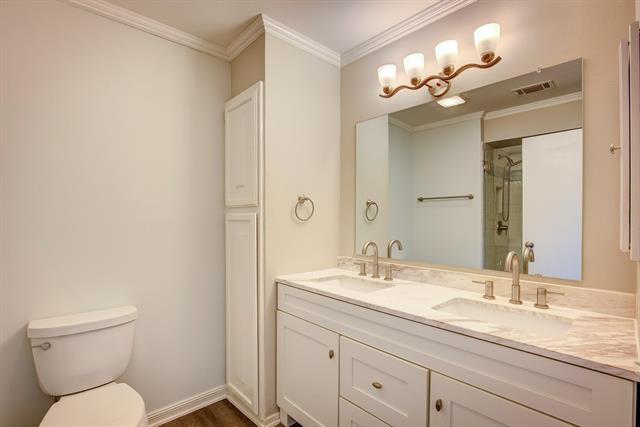Building Photo - 3728 Blue Bonnet Ct