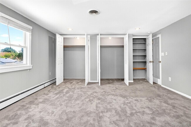 Building Photo - 58 Samsondale Ave
