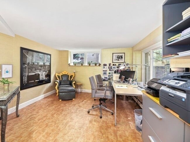 Building Photo - 38 Cumberland Ave