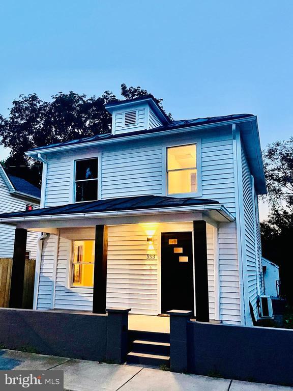 Building Photo - 553 Highland Ave