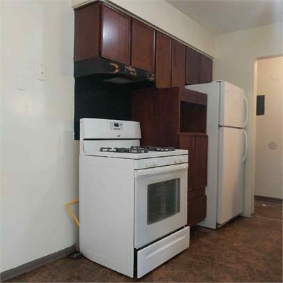 Interior Photo - Fremont 3600