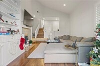 Building Photo - 19 Laguna Ct