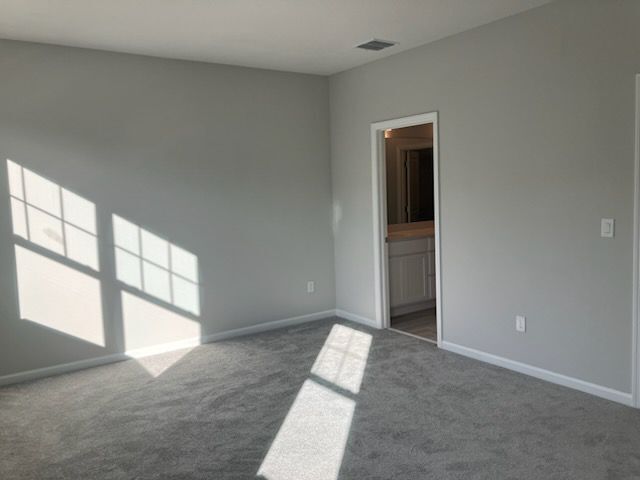 Building Photo - 15523BBS