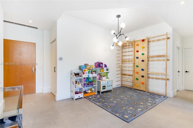 Building Photo - 21205 Yacht Club Dr