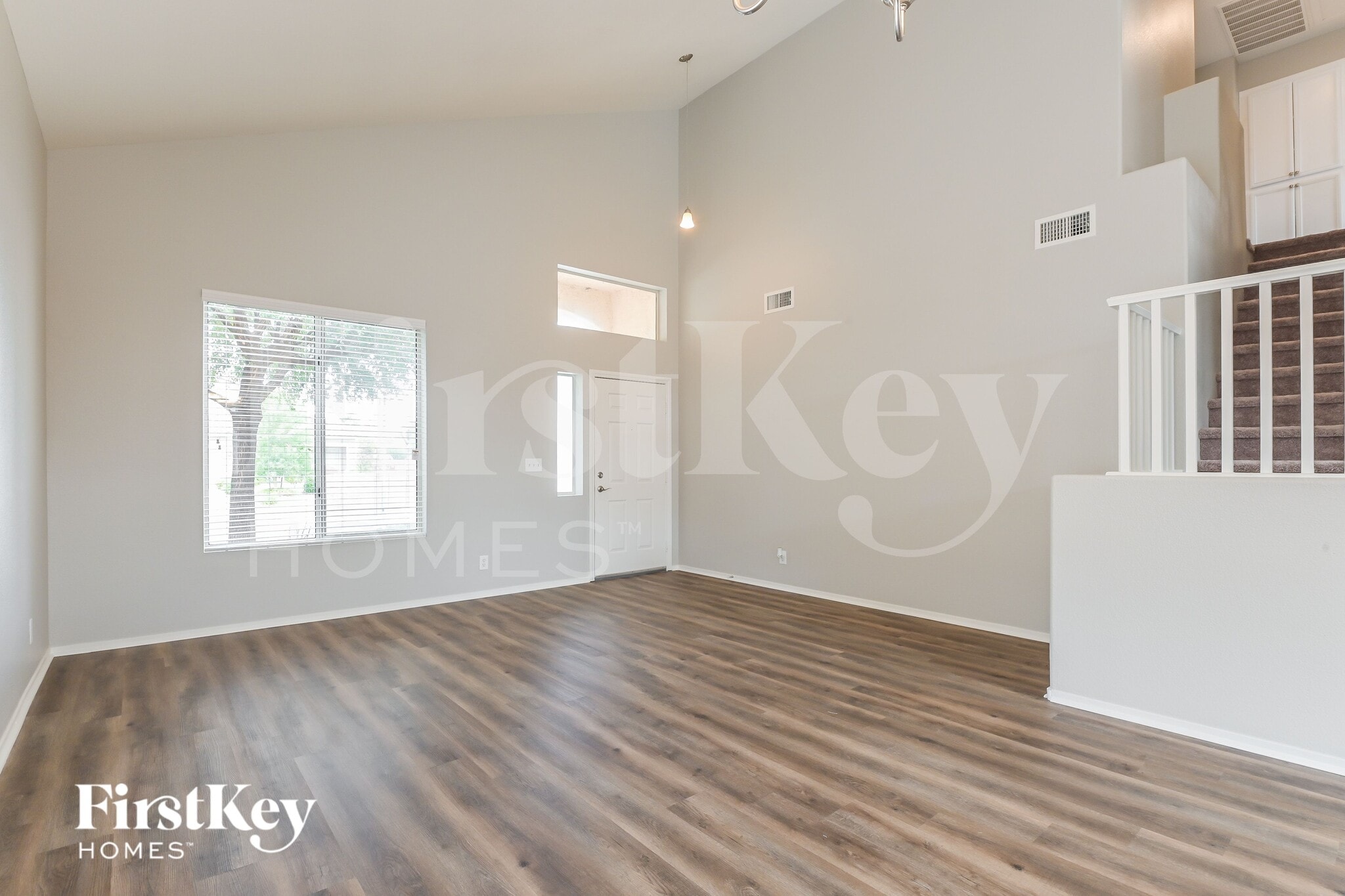 Building Photo - 1573 Alpine Hills Ave