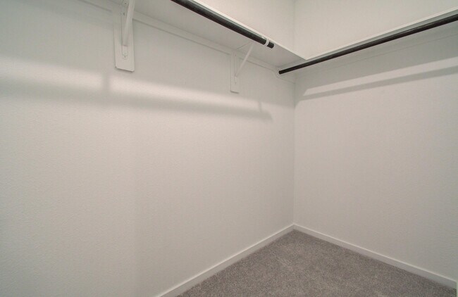 Building Photo - 17925 Valle Cupa Ln