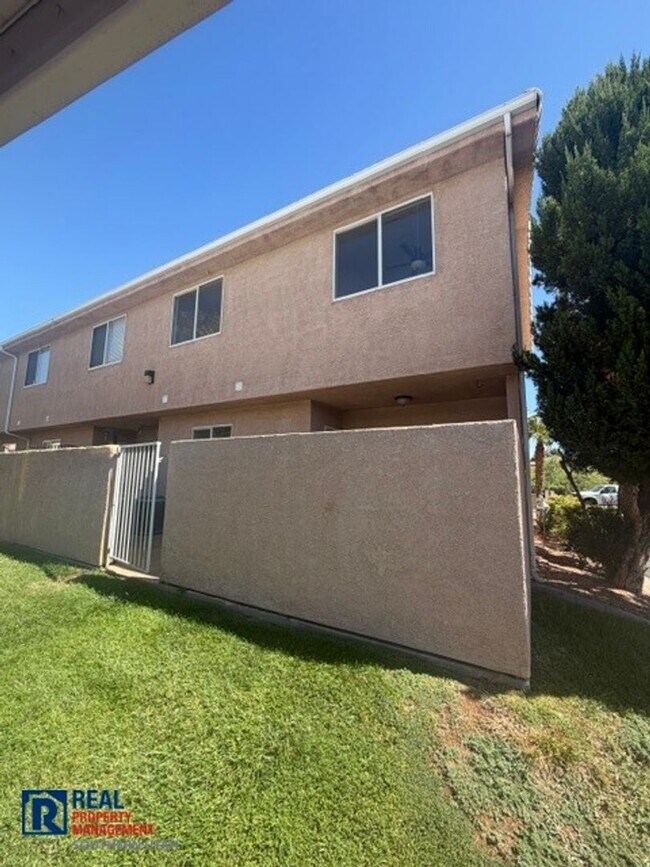Building Photo - 1115 N 1570 W
