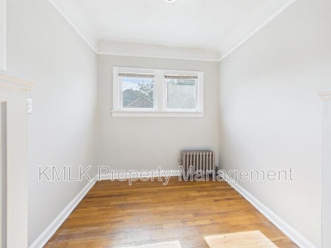 Building Photo - 1346 Kenilworth Ave