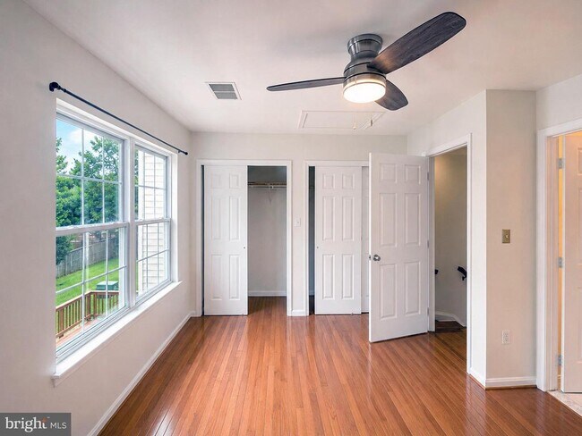 Building Photo - 14133 Autumn Cir