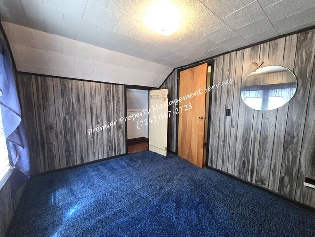 Building Photo - 285 W Jamestown Rd