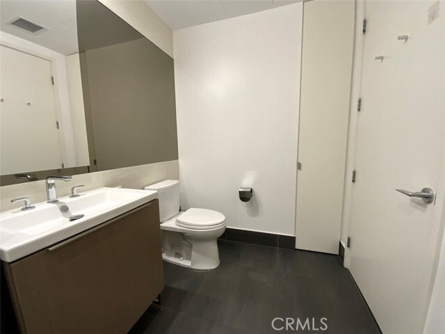 Building Photo - 889 Francisco St