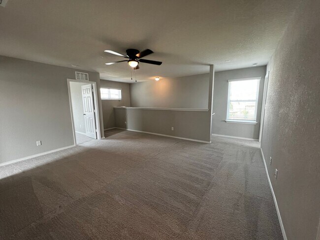 Building Photo - Elegant home in Davis Ranch- 4 Bedroom/ 3 Bathroom