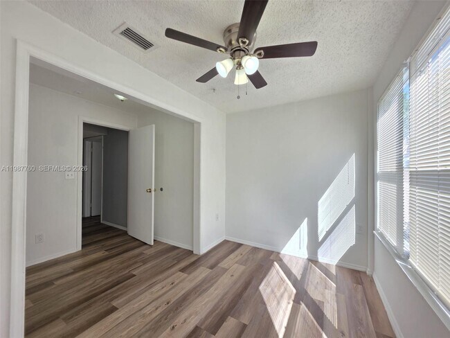 Building Photo - 2303 N Congress Ave