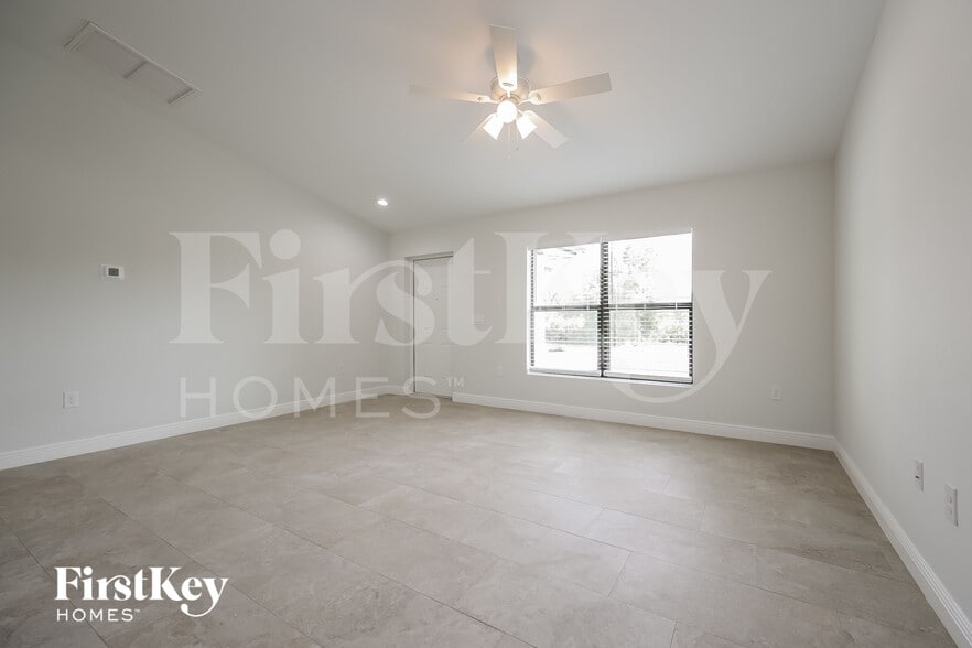 Building Photo - 2506 63rd St W
