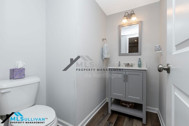 Building Photo - 312 Bedivere Ln