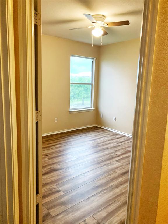 Building Photo - 719 Decker Dr