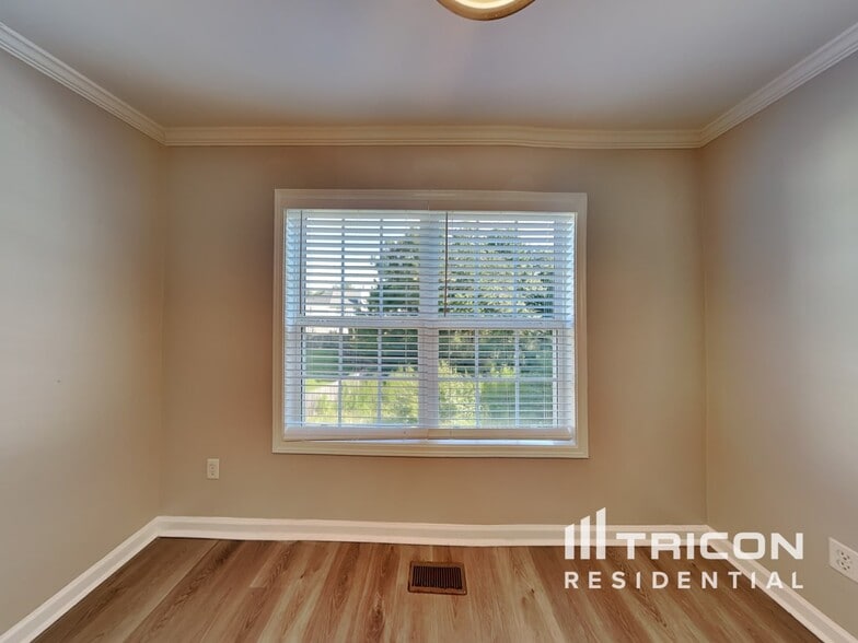 Building Photo - 173 Millwheel Dr