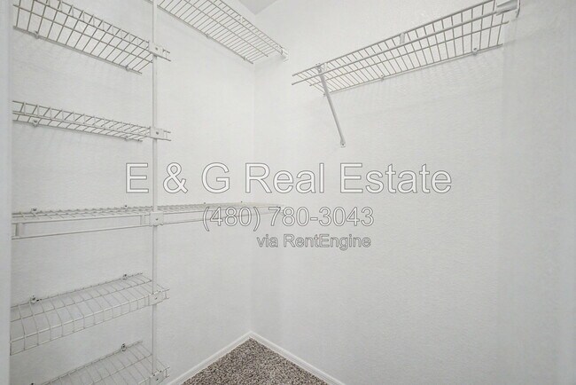 Building Photo - 4106 E Ashurst Dr