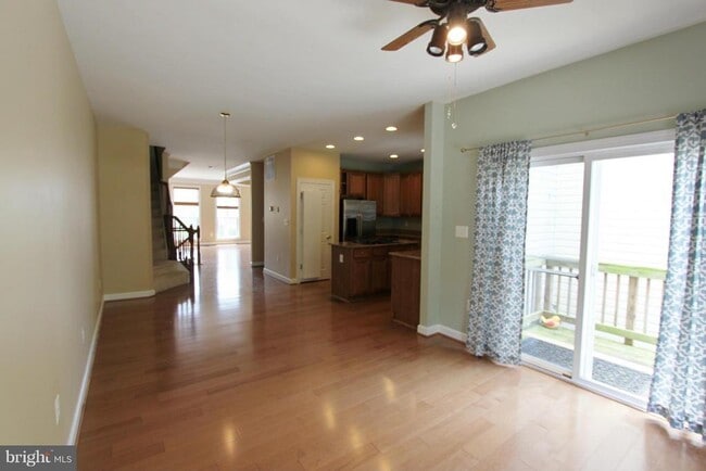 Building Photo - 8170 McCauley Way