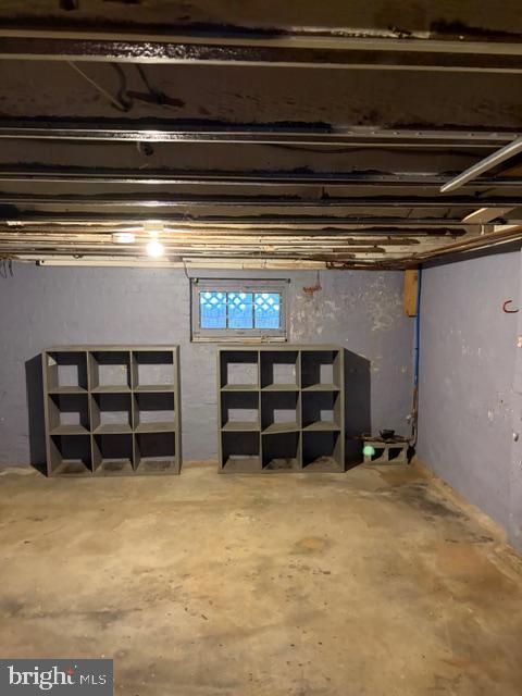 Building Photo - 52 3rd Ave