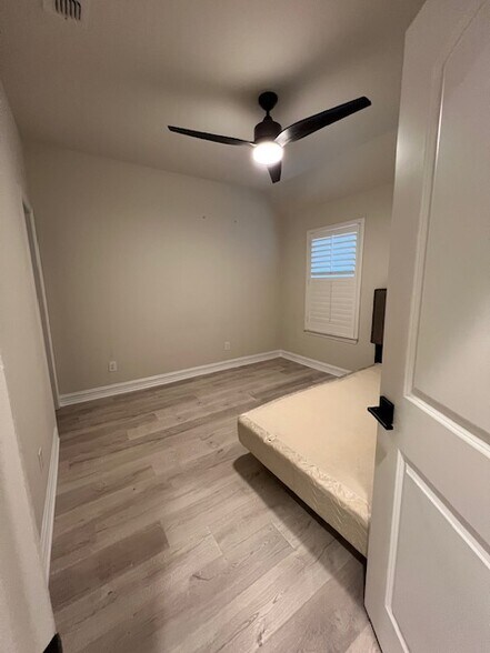 Building Photo - 6615 Rutledge Rd