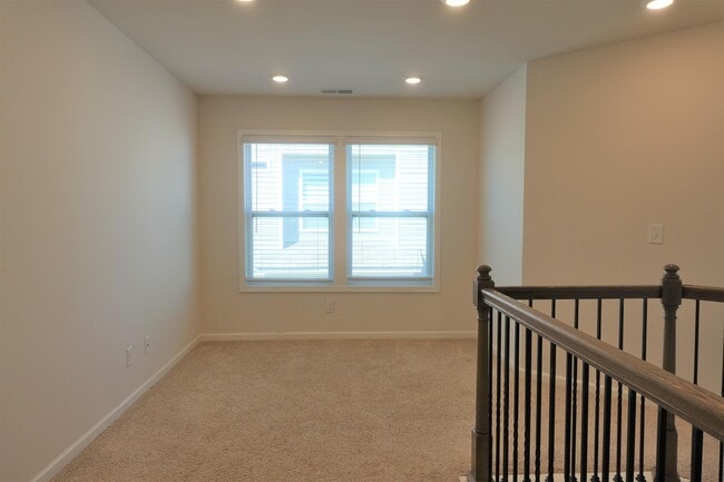 Building Photo - 409 Yellow Fox Rd