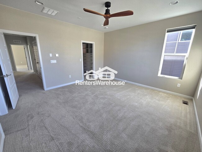 Building Photo - 9065 Southurst St