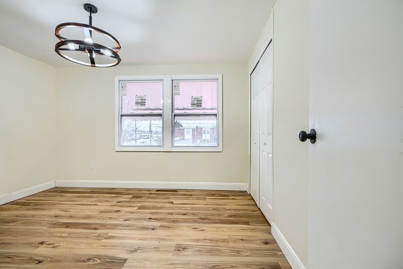 Building Photo - 8049 Lansdale Rd