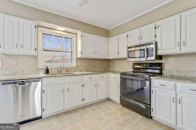 Building Photo - 4365 Burnleigh Chase NE