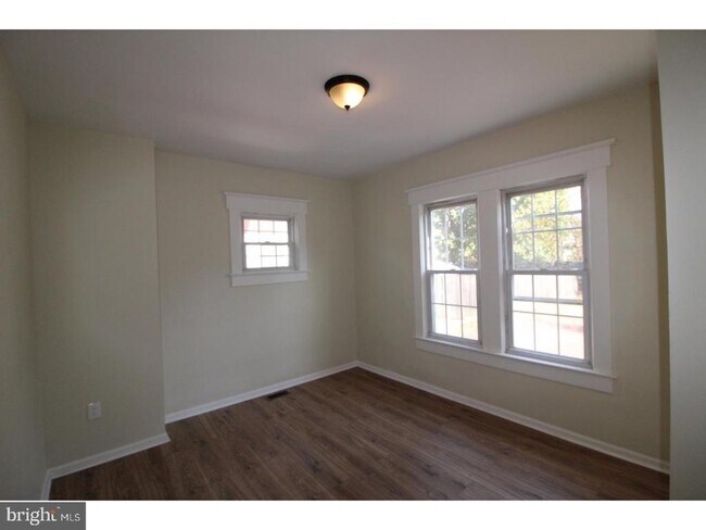 Building Photo - 134 Klockner Rd