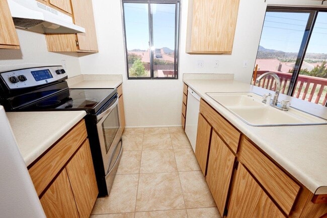 Building Photo - 3069 Tetons Ct