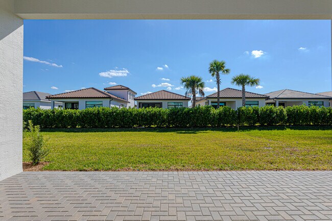 Building Photo - 9155 SW Esule Way